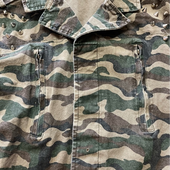 Buffalo David Bitton Green Camo Studded Button Down Jacket - Picture 9 of 15